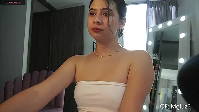 Megancute2  online show from 03-01-26, 07:03