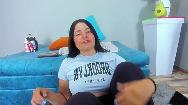 evaa greey online show from 09-18-25, 08:12