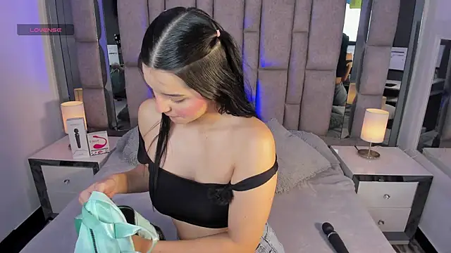 Bonet iris online show from 04-09-26, 07:09