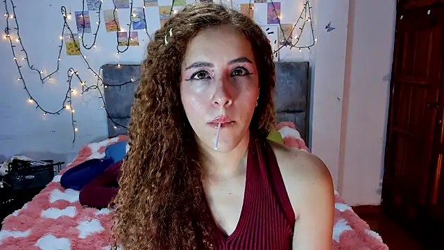 Isangel  online show from 02-15-26, 03:29