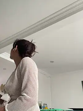 vicky  skinny 1 online show from 03-20-25, 03:47