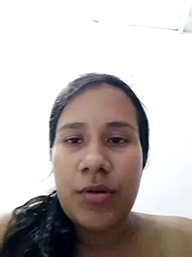 Snapshot of sol_miluna2 chatting on 09-15-25, 04:02 sol miluna2 online show from 09-15-25, 04:02