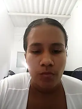 Snapshot of sol_miluna2 chatting on 09-25-25, 09:32 sol miluna2 online show from 09-25-25, 09:32