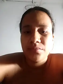 Snapshot of sol_miluna2 chatting on 10-09-25, 05:52 sol miluna2 online show from 10-09-25, 05:52