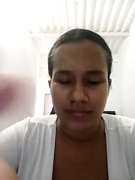 Snapshot of sol_miluna2 chatting on 09-26-25, 03:08 sol miluna2 online show from 09-26-25, 03:08
