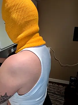 goblingirl888 online show from 10-04-25, 12:23