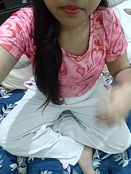 JANVI MISHRA1 online show from 04-02-26, 06:36