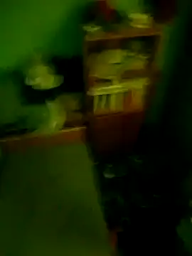 Snapshot of Adrianka chatting on 09-16-25, 01:28 Adrianka online show from 09-16-25, 01:28