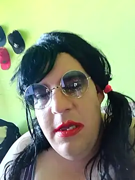 Adrianka online show from 05-18-26, 07:35