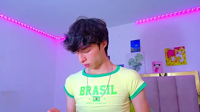 Juanmres online show from 06-18-26, 10:04