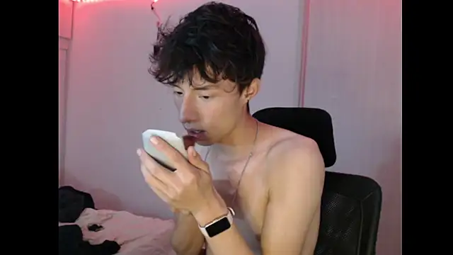 Snapshot of Juanmres chatting on 11-07-25, 10:57 Juanmres online show from 11-07-25, 10:57