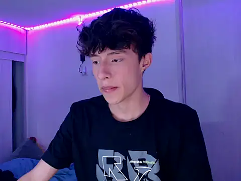 Snapshot of Juanmres chatting on 01-11-26, 06:26 Juanmres online show from 01-11-26, 06:26