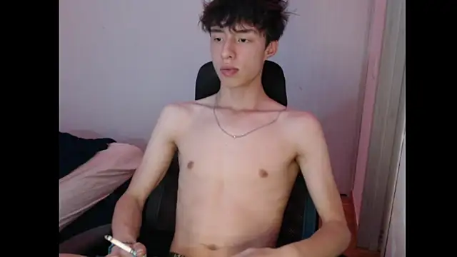 Snapshot of Juanmres chatting on 11-07-25, 03:55 Juanmres online show from 11-07-25, 03:55