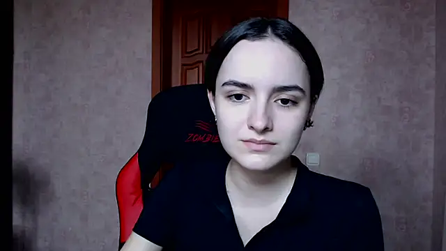 Snapshot of AmelieBanshee chatting on 10-27-25, 10:49 AmelieBanshee online show from 10-27-25, 10:49