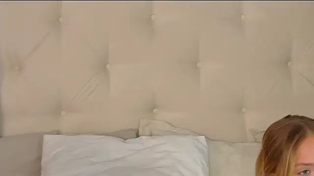 ur wet dreams online show from 03-01-25, 01:18