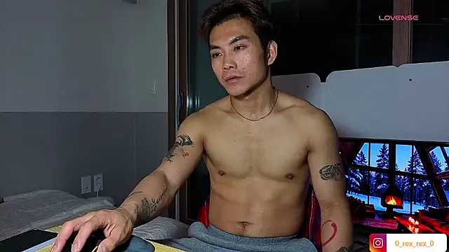 Snapshot of Doh728 chatting on 12-05-25, 01:21 Doh728 online show from 12-05-25, 01:21