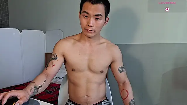 Snapshot of Doh728 chatting on 02-12-26, 02:00 Doh728 online show from 02-12-26, 02:00