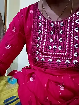 Snapshot of TeluguammayiMahi chatting on 10-15-25, 04:37 TeluguammayiMahi online show from 10-15-25, 04:37