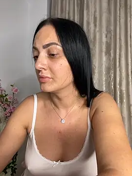 RaisaSalvi online show from 09-12-25, 12:49