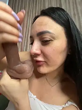 RaisaSalvi online show from 02-16-26, 08:13