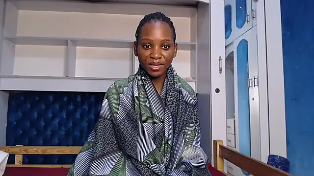 Snapshot of YoungDiva69 chatting on 02-24-26, 08:48 YoungDiva69 online show from 02-24-26, 08:48