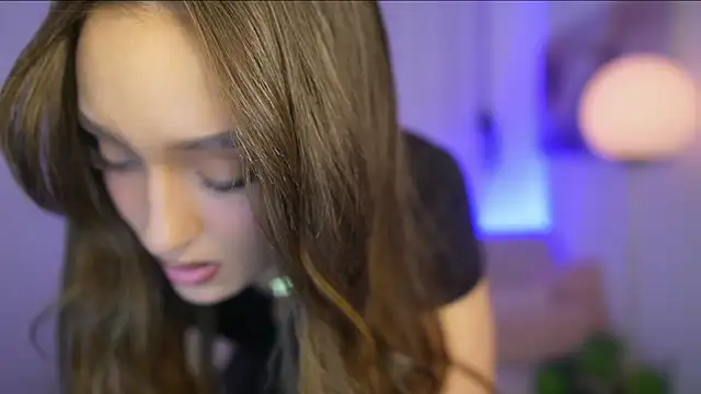 Clara Nia online show from 01-17-26, 07:17