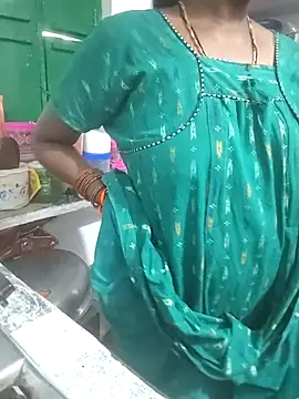 Snapshot of sweety006telugu chatting on 04-08-26, 05:09 sweety006telugu online show from 04-08-26, 05:09