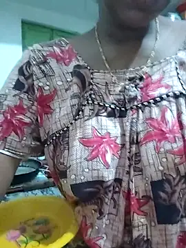 Snapshot of sweety006telugu chatting on 10-31-25, 03:58 sweety006telugu online show from 10-31-25, 03:58