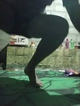 Snapshot of Brahmin_munda chatting on 10-28-25, 05:45 Brahmin munda online show from 10-28-25, 05:45