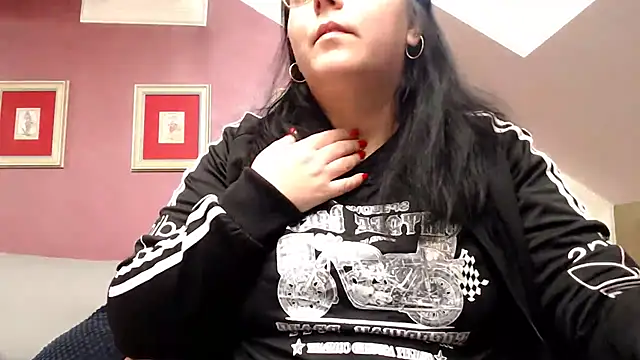 Wetandnaughtyxx online show from 03-08-26, 07:44