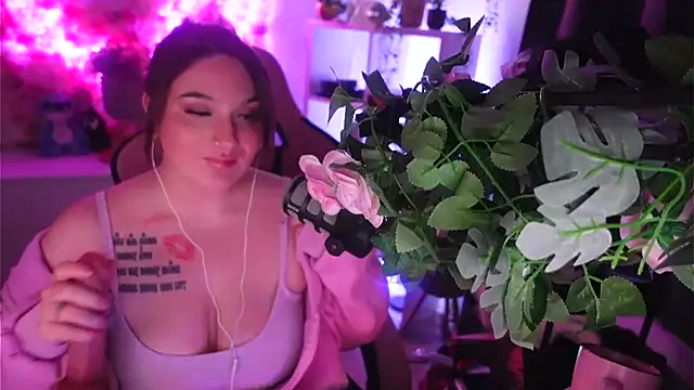 Jinyxx3 online show from 11-29-25, 04:12