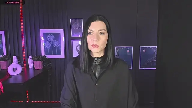 Snapshot of MonicaCheerful chatting on 02-15-25, 03:50 MonicaCheerful online show from 02-15-25, 03:50