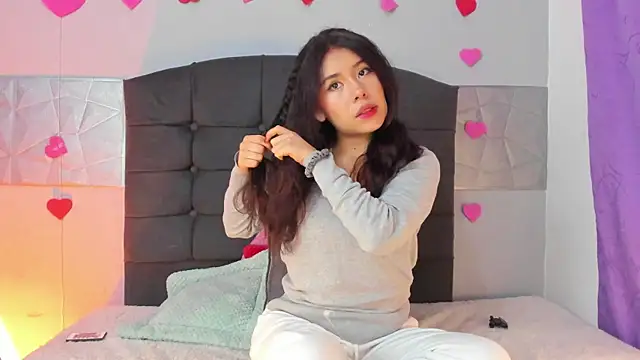 Alice evans lov online show from 02-18-25, 05:20