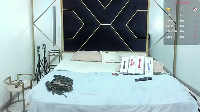 CamiilaReyes online show from 02-26-25, 08:25