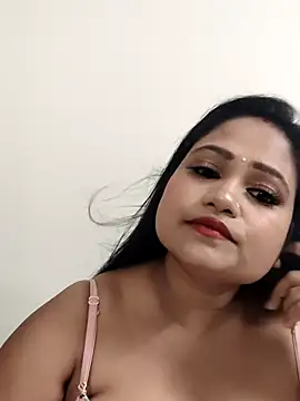 Snapshot of hornysania123 chatting on 05-03-26, 05:38 hornysania123 online show from 05-03-26, 05:38