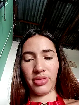 Snapshot of -Nicol chatting on 03-18-25, 01:44 -Nicol online show from 03-18-25, 01:44
