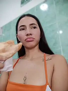 -Nicol online show from 04-10-26, 10:06