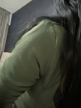 Snapshot of Robexxmia chatting on 02-28-26, 06:51 Robexxmia online show from 02-28-26, 06:51