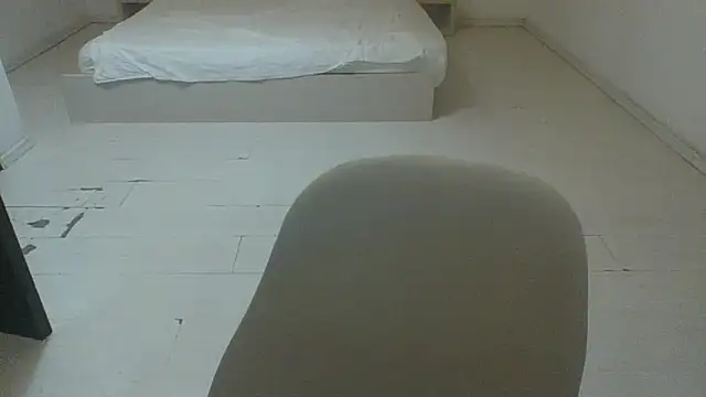 Snapshot of Robexxmia chatting on 09-14-25, 06:52 Robexxmia online show from 09-14-25, 06:52