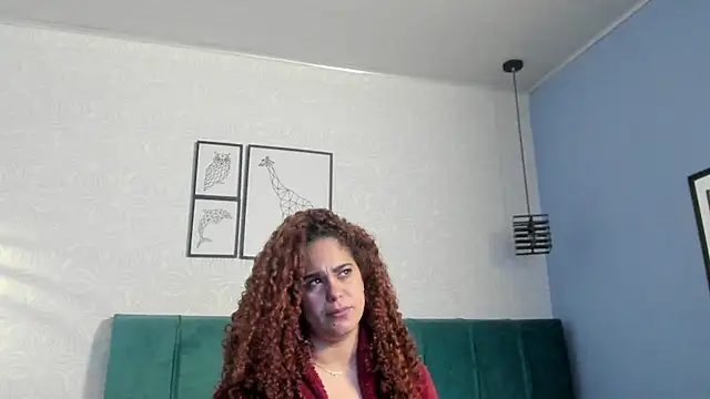Snapshot of ninna_curly chatting on 06-05-26, 12:15 ninna curly online show from 06-05-26, 12:15