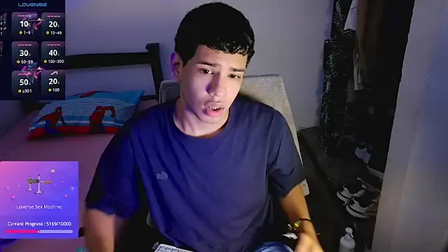 Snapshot of Santiago-Thompson chatting on 02-11-26, 07:14 Santiago-Thompson online show from 02-11-26, 07:14