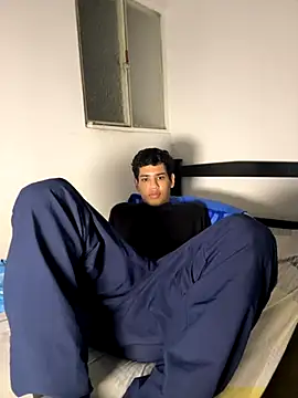 Santiago-Thompson online show from 09-13-25, 06:46