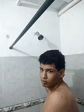 Santiago-Thompson online show from 02-19-25, 03:17