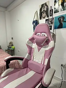 LiLy kIndly online show from 03-08-26, 08:45