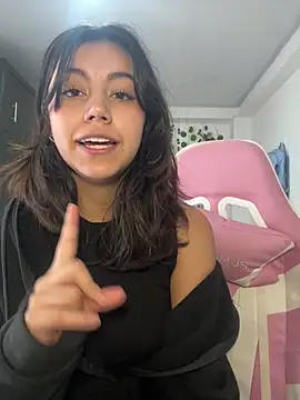 LiLy kIndly online show from 10-12-25, 06:53