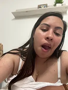 vanesavane395 online show from 03-15-25, 09:38