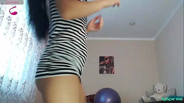 Kriss brunette 5 online show from 09-30-25, 08:42