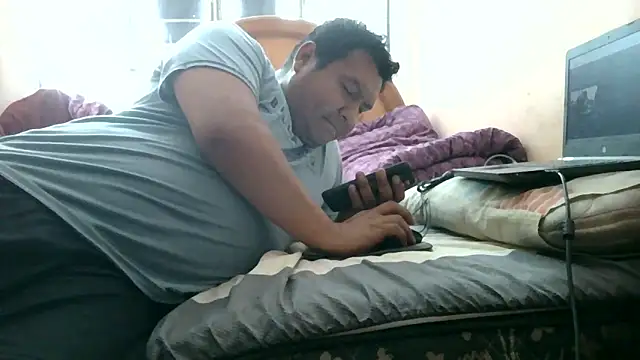 Snapshot of nakedlima chatting on 09-16-25, 07:04 nakedlima online show from 09-16-25, 07:04