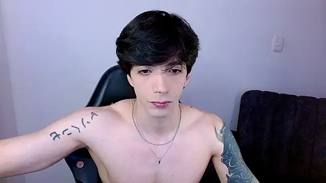 H3ll B0I online show from 06-14-26, 03:19