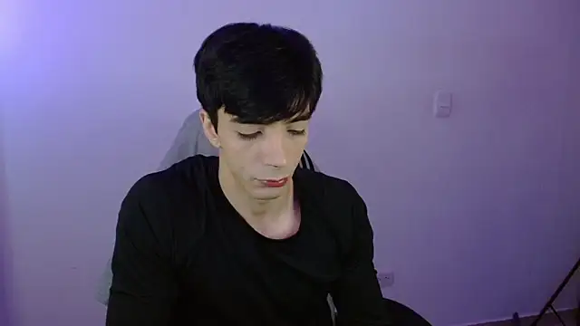 H3ll B0I online show from 03-23-26, 11:04